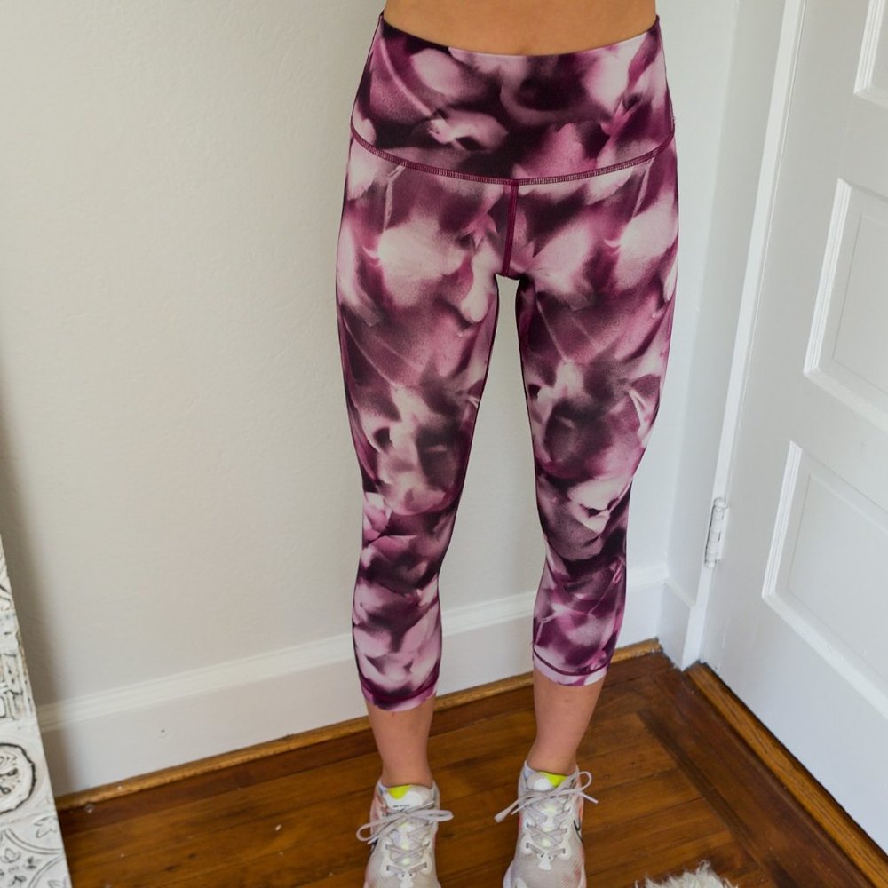 Cropped Pink Patterned Lululemon Leggings